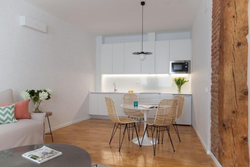 Cozy B&B In The Center Of Madrid Bagian luar foto